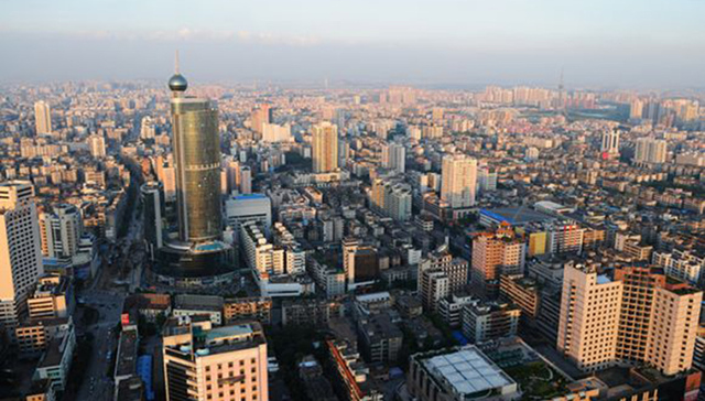 楼市预回暖？广州再度放宽户籍政策，本科以上不超40岁可落户