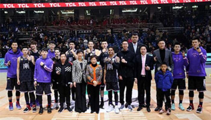 CBA全明星赛突出娱乐元素，南方明星队获胜