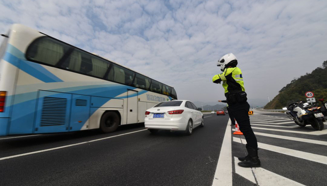 即将到来的返程高峰预计比节前堵，注意这些重点路段