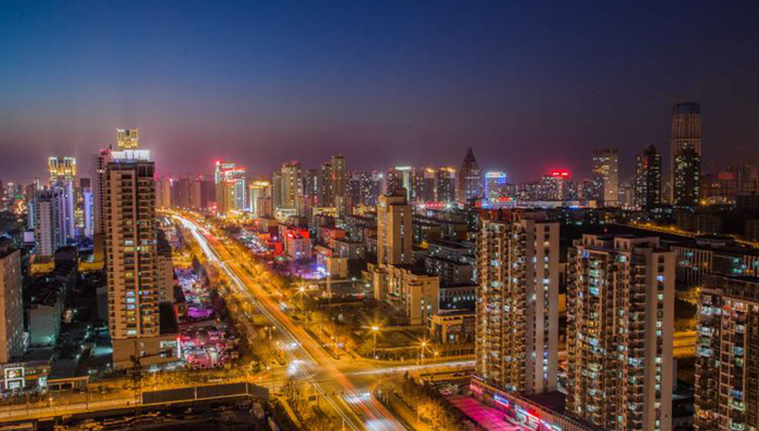 广深两地银行下调房贷利率，要入市吗？