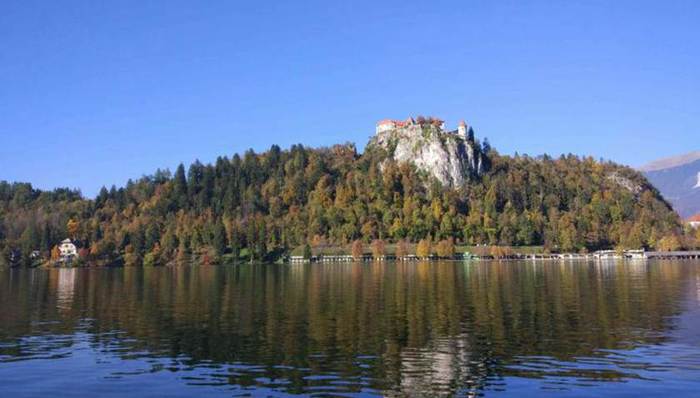 “品质团”变“强制自费团”？行业淡季旅行团纠纷争议多发