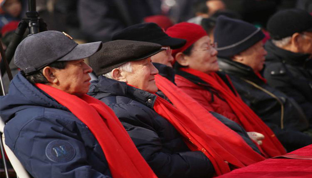 实施精准问责，完善激励机制