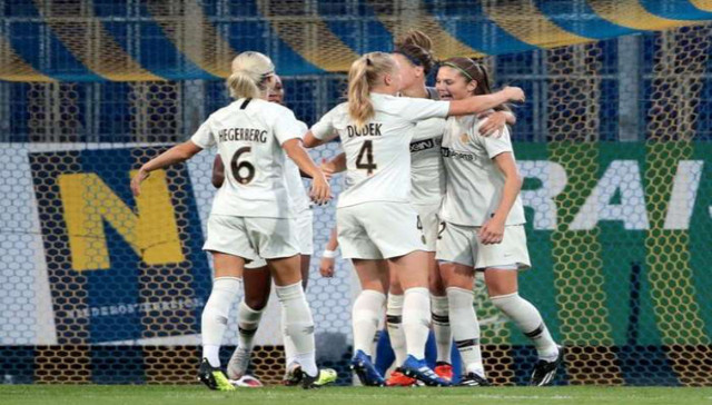 女足法甲：“大巴黎”告捷追平里昂 王霜贡献精彩助攻