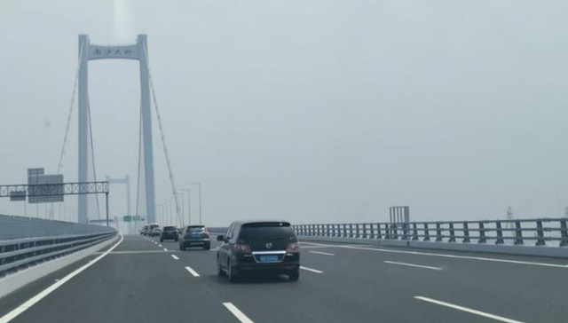 2日破10万车次，超级工程“南沙大桥”突破设计流量