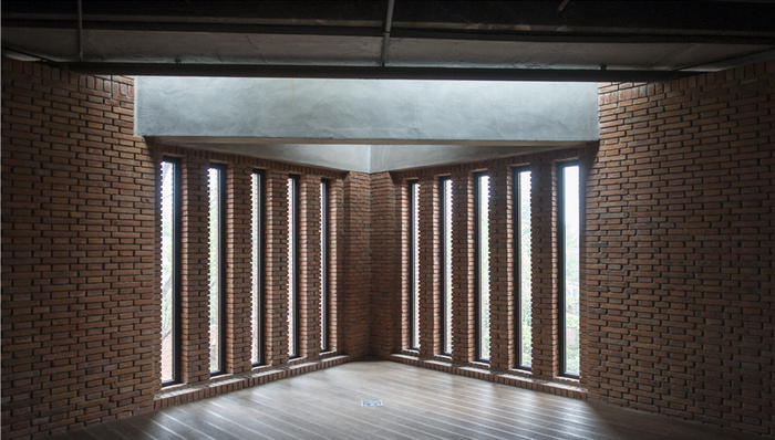 住建部建筑结构新标4月1日实施，提高住宅和地下室钢筋含量