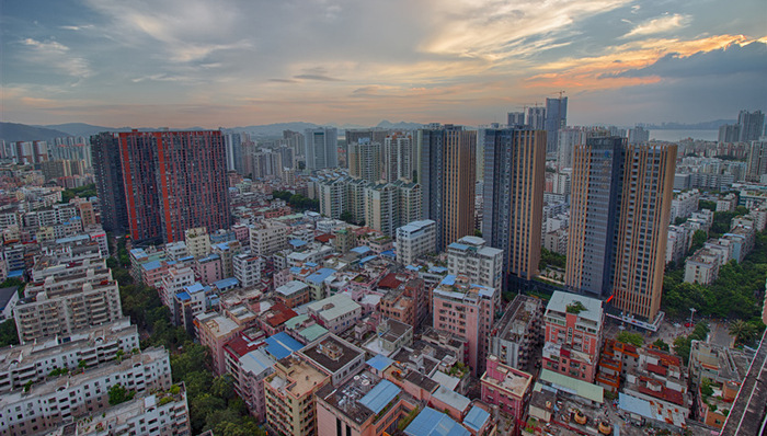 百万蚁房与千万豪宅：深港楼市不一样的表情