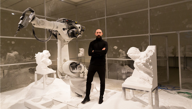 【艺·无界】夸尤拉个展：用机器赋予古典艺术全新的表达