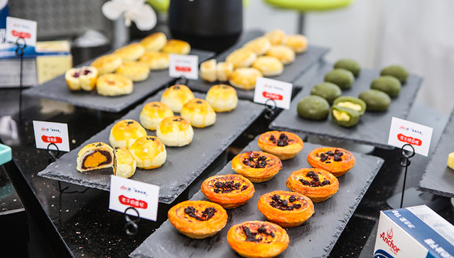 卖乳品的国际巨头，为什么玩起了中式餐饮？