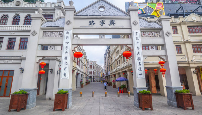 上周南宁市商品房成交4892套 环比上涨128.06%