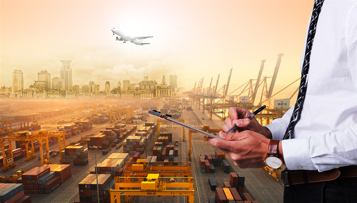 首届上合组织地方经贸合作青岛论坛开幕