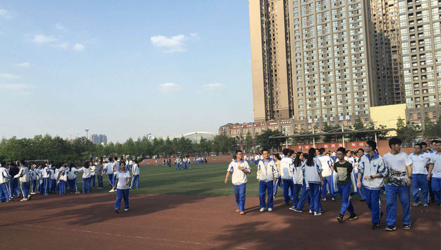 专家：高考上二本线的四川考生如何更“有性价比的”报志愿