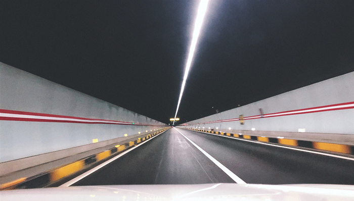 国内最长地铁跨海隧道咋建？院士来青把脉