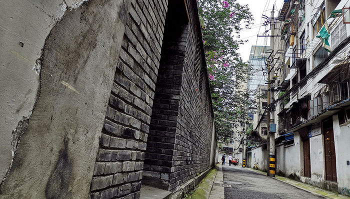 成都临街住户注意了，政府发放补贴帮你换窗户