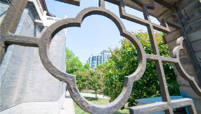 年内上市国企共参与323起并购重组 房地产等行业成“集中地”