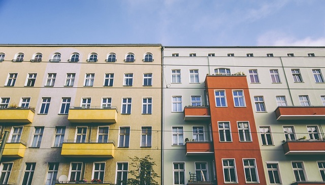 争议房屋托管 “二房东”身份