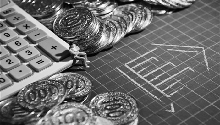 地产信托盛夏因何冷风直吹