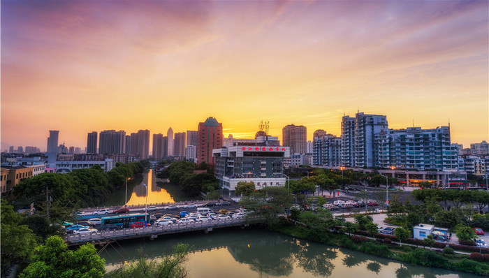 融创拟67.05亿元接手新湖中宝两附属公司，涉及温州等地地块