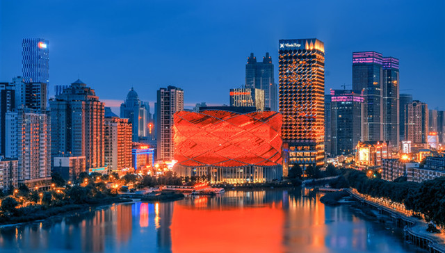 东阿阿胶业绩断崖式下跌折射产业乱象