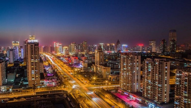 大湾区夜经济各有特色，深圳富有活力东莞消费接地气