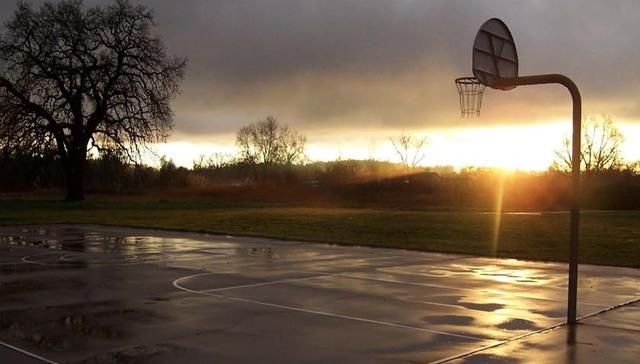 易建联：希望十年后男篮世界杯成为美好回忆