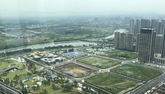 最新工程进度实探，金融城三期很“不一样”