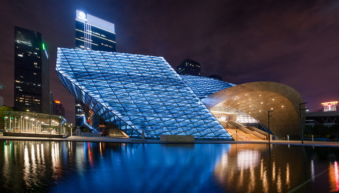 济南先行区全球最大会展中心首揭面，一期2021年8月建成