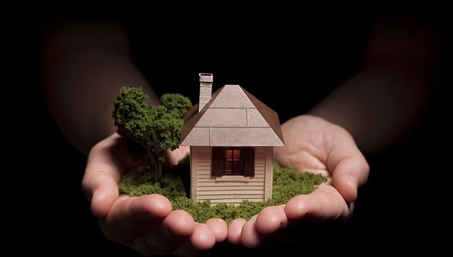 “镁刻”半年报系列观察之：世茂房地产