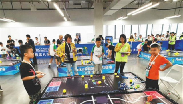 海南省中小学生在世界级机器人赛事中屡获佳绩