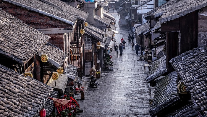 清镇市安置户542家 分红221万元