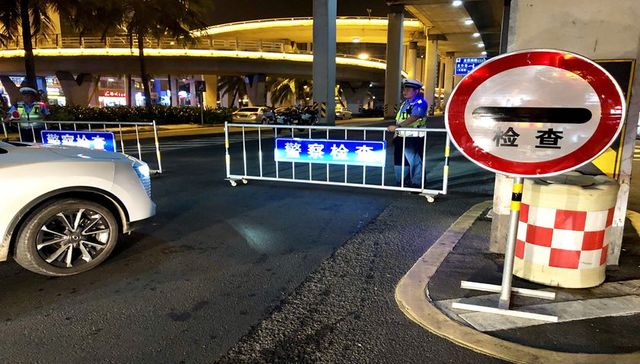 海南交警组织异地用警交叉执法，重拳出击整治交通违法行为