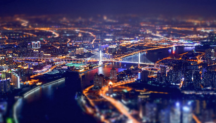 前8个月房地产开发投资超8万亿元