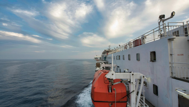 山东半岛单体载客量最大客货滚装船首次试运