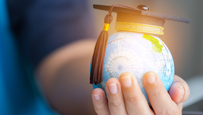 房贷利率“换锚”首日平稳有序