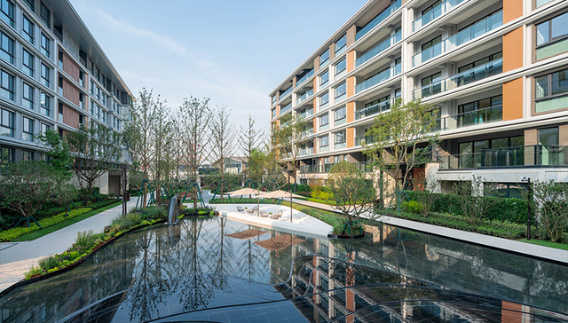 壹江郡：临窗眺江流，入园进诗境