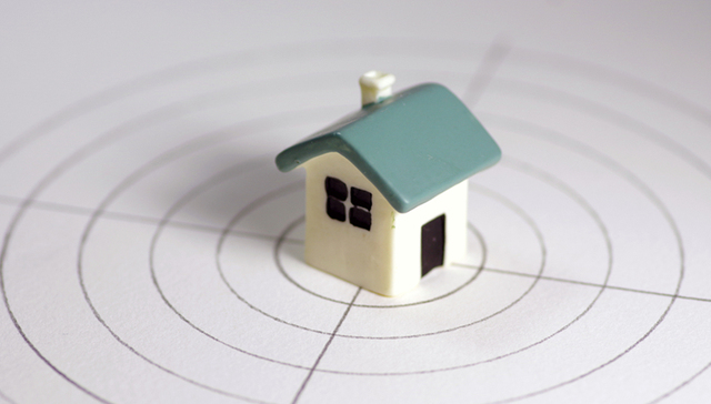 深圳危楼“存活”周期能否缩短引发讨论