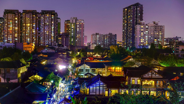 十年创领宽窄巷，无问西东文旅路