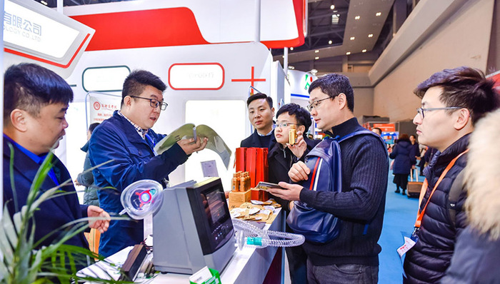 10万药商齐聚第82届药交会，探讨医药发展趋势