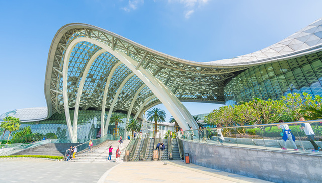 海南离岛免税消费“吸金”，8年销售额累计达407亿