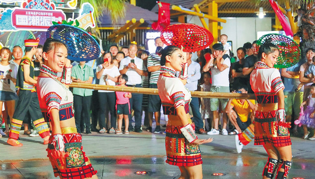 海南更新旅游综合体：旅游产品多元化，“爆款”IP受欢迎