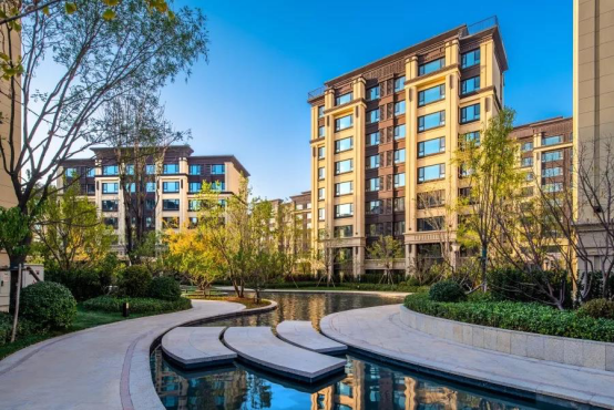 龙湖·紫宸社区实景图