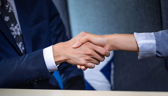 世茂、东方资产计划分别收购福晟地产40%、30%股权