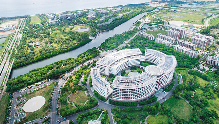 海南医疗取得新突破，8天接连成功实施首例手术2例