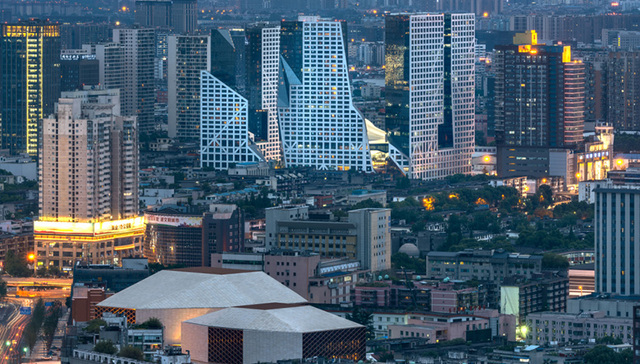 刚刚，中央新“画”了一个双城经济圈！