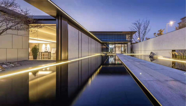 美的置业：循产业、高铁布局15城76盘领跑智慧地产