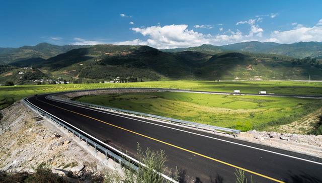 多条理亚路将涌现？四川编制绿色公路指南