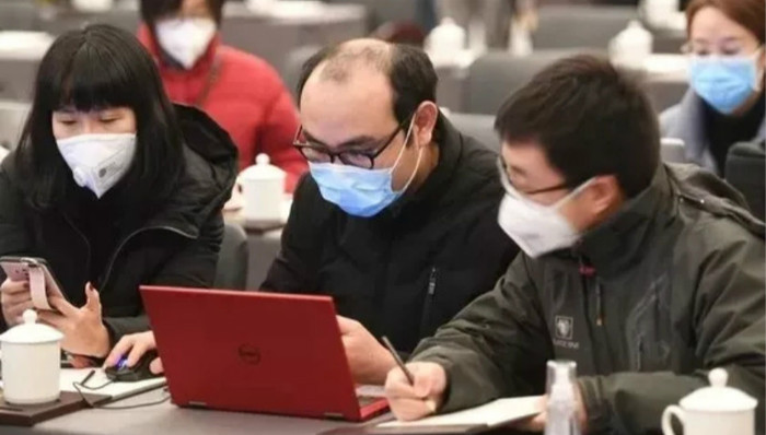 四川新冠肺炎疫情防控首场新闻发布会：四川还未出现明显的社区传播