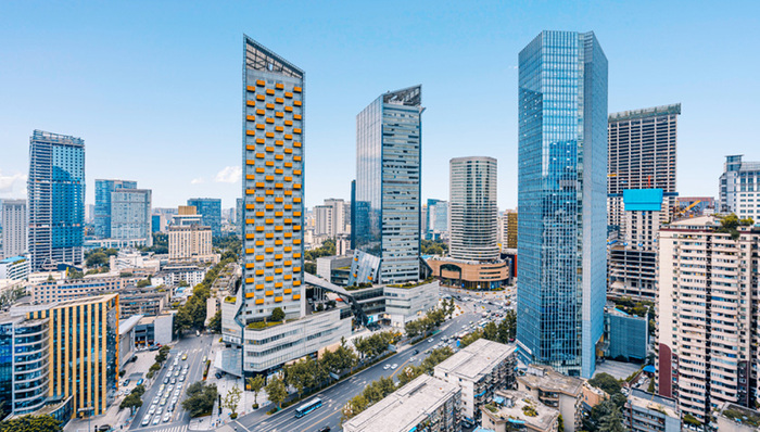 成都营业零售企业及购物中心增至71家，商家复工比例达73.5%