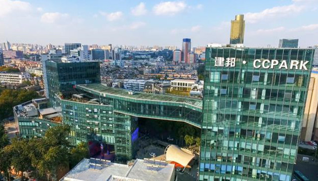 建邦，大道至暖 “疫”情之下彰显本土企业担当