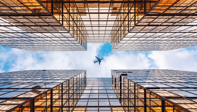 浮沉27载：海航的勇气与荣耀，迷失与选择