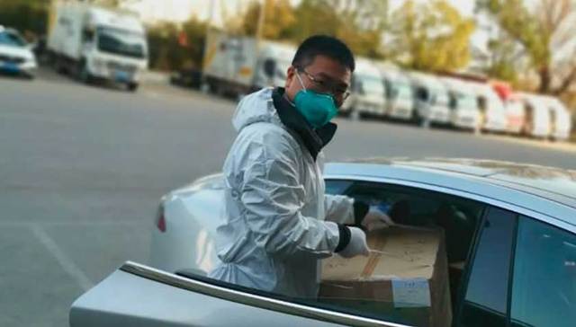 放弃回宁波，42岁的CEO、23岁的销售…他们在武汉干了好多大事